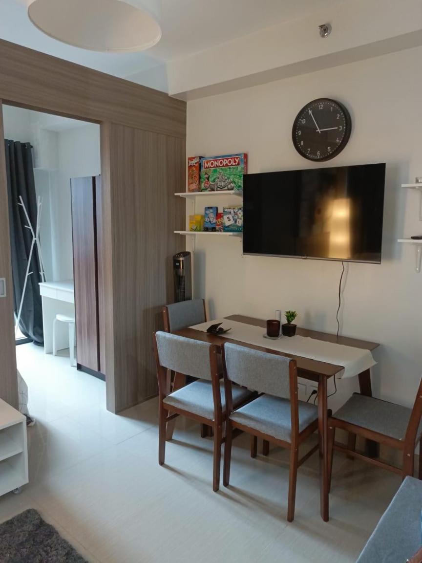 Shore 2 Residences High Speed Internet Walking Distance To Moa And Ikea Manila Kültér fotó