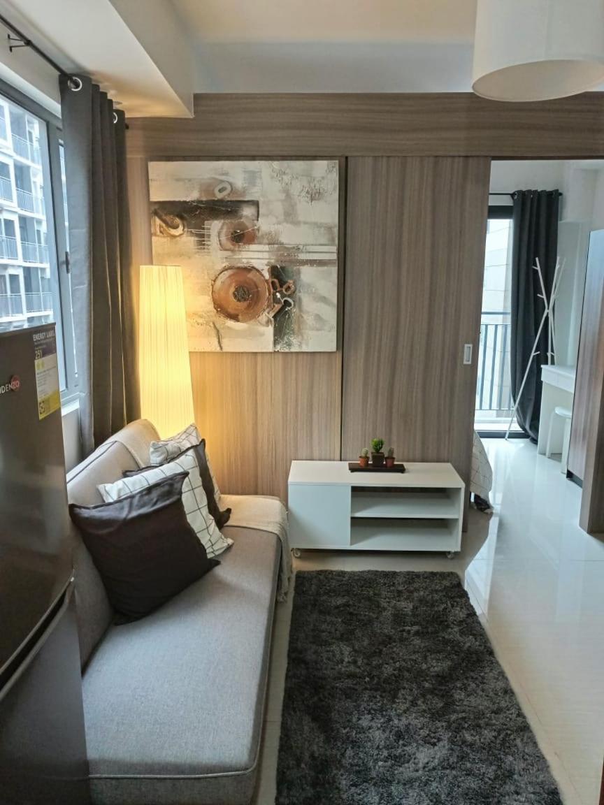 Shore 2 Residences High Speed Internet Walking Distance To Moa And Ikea Manila Kültér fotó